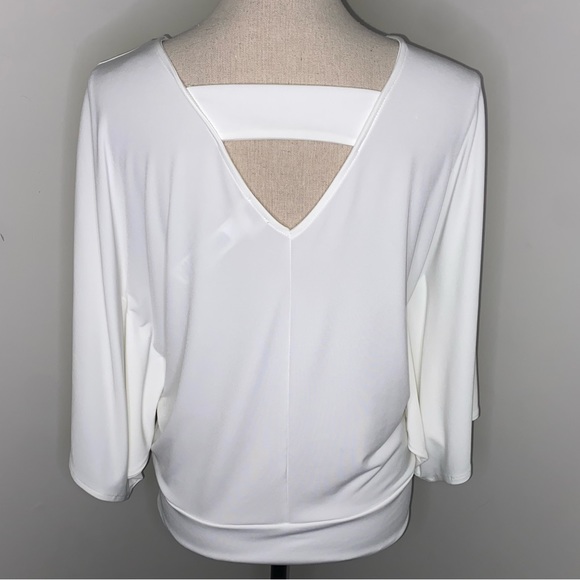 Chico's NEW stretch kimono sleeve white scoop neck top w/ back detail sz 0 Small - Picture 6 of 9